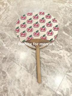 2025年最新】GUCCIうちわの人気アイテム - メルカリ