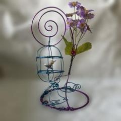 ワイヤーアート 鳥かごと花のオブジェ