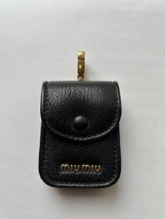 MIU MIU ブラックレザー イヤホンケース MIU MIU ブラックレザー イヤホンケース イヤホン