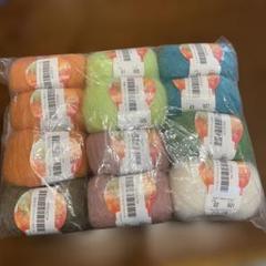 東海えりか　キツネのマフラー　キット　編み図はつきません。