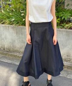 AVIE アビィ コットンメッシュフレアスカート　ネイビーのサムネイル