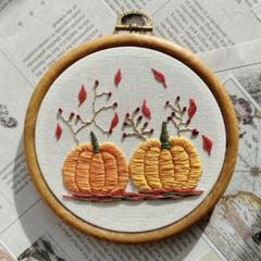 刺繍フレーム 刺繍 ハンドメイド ハロウィン 秋 かぼちゃ 壁掛け
