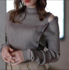トップス Riu Shoulder button rib knit Rちゃん Riu Shoulder button rib knit - メルカリ