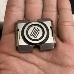 Aluma fx Comrade Nano ハンドスピナー