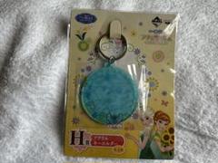 ディズニー　　エルサとアナ アクリルキーホルダー