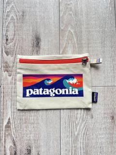 パタゴニア　ジッパードポーチ　Patagonia