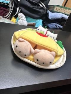 にゃんにゃんにゃんこ オムライス ぬいぐるみ - メルカリ