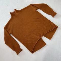 良品★gossara ニットカットソー 長袖 ハイネック スリット ブラウン