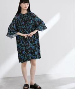 極美品♡ ガニー クレープ ラッフル 花柄プリントワンピース 極美品♡ ガニー クレープ ラッフル 花柄プリントワンピース