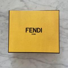 Fendi ゴールドロゴヘアピン箱つき 未使用 楽天市場】FENDI フェンディ 7VA520 ロゴ カバン BOX型 横長