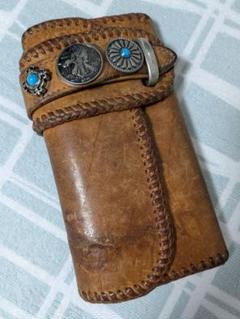 中古　アルズニ　長財布　パイソン 薄型 ラウンドファスナー財布 パイソン パイソンレザー ヘビ革