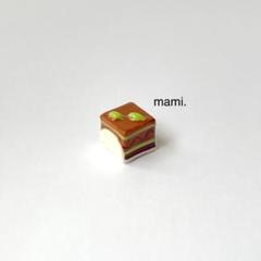 2014ピカール焼き菓子フェーブ陶器フェーヴフランス製カヌレミニチュアスイーツ 2014ピカール焼き菓子フェーブ陶器フェーヴフランス製カヌレ