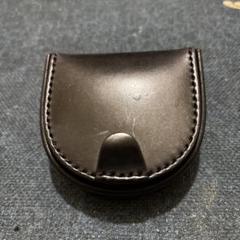 ホーウィン シェルコードバン 馬蹄型小銭入れ | 大人のバッグ