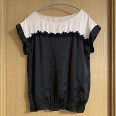 刺繍花模様の黒と薄ピンクのトップス 38