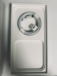 iPhone 14plus 空箱 充電ケーブル
