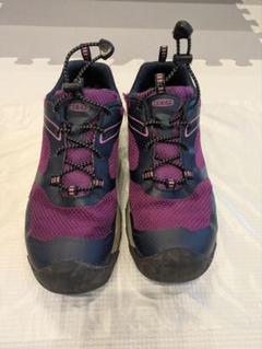 【22cm】KEEN スニーカー　ウォータープルーフ　トレッキング