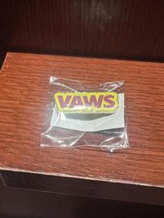 vaundy vaws ピンズ　新品未使用 vaundy バウンディ VAWS ピンズ ピンバッジ - メルカリ