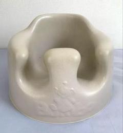 バンボ　Bumbo グレー