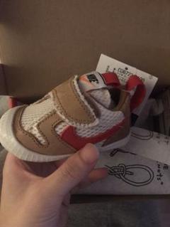 TOM SACHS × NIKE MARS YARD 2.0 キッズシューズ