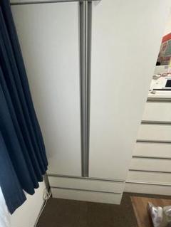 ワードロープ　ニトリ　ホワイト収納タンス ハンガーラック付き