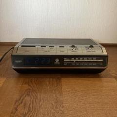 アメリカ　GE GENERAL ELECTRIC ラジオ　クロック Vintage General Electric GE Flip Alarm Clock AM/FM Radio
