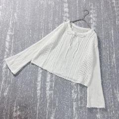 【ジーユー】春ニット　フレアセーター　長袖　透かし編み　前後2way レディース