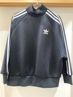 アディダス QUILTED 3 STRIPES SWEATSHIRT