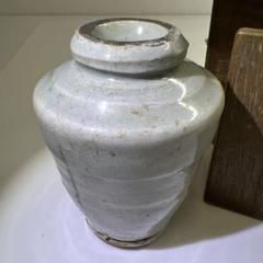 江戸初期 初期伊万里白磁壷 木箱付 高さ約10㎝ 東Y7-0708⭐︎2F