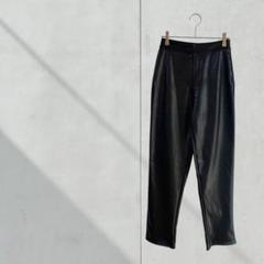 3448【MILD GAPPUCCI】レギンスパンツ　レザー風　裏起毛　黒　ML