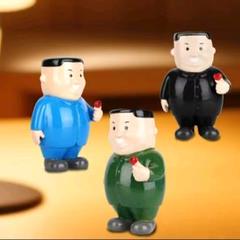 最終価格販売中止品 金正恩フィギュアJoan Cornella K-Love 風