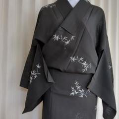 1【未使用】ブラック　黒　丹後ちりめん　付け下げ　正絹　シルク Prices down2）正絹 小紋 反物 着物「黒地 絞り、梅」日本製