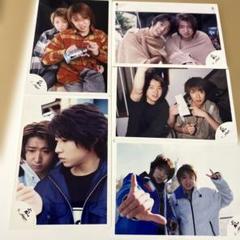 嵐　松本潤　大野智　公式写真　旧ロゴ　嵐ロゴ　初期 嵐 大野智 松本潤 じいまご 公式写真 旧ロゴ Time ライブ - メルカリ