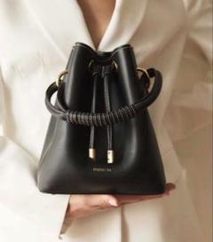 Paris64 Studio Black ショルダーバック