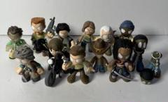 ランキングや新製品 レア】ミステリーミニ ウォーキングデッドフィギュアセット コミック・アニメ