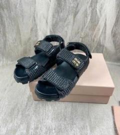 2025年最新】MIU MIU レディース サンダル・ミュールの人気