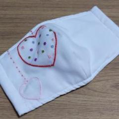 白地コットン100%✖ハート刺繍★使いやすい普通サイズインナーマスク内側接触冷感