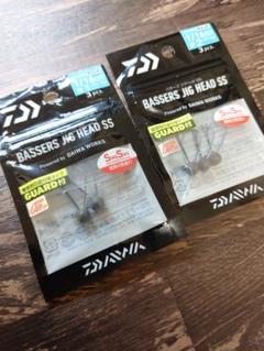 ダイワ バザーズ ジグヘッド SS ガード付 ラウンド 1/16oz ＃2＃1のサムネイル