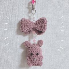 リボンとうさぎのあみぐるみキーホルダー
