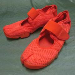足袋 NIKE AIR RIFT ナイキ エアリフト ブリーズ オレンジ 29