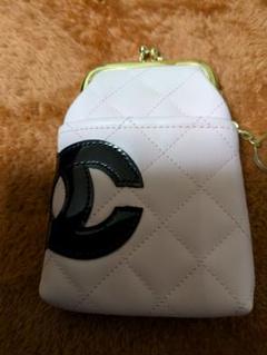 CHANEL シャネル　ポーチ　タバコケース　吊り下げ型　箱付き　1021 CHANEL シャネルポーチタバコケース吊り下げ型箱付き1021