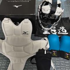 MIZUNO - ミズノ空手防具メンホー Sサイズ MIZUNO - 空手メンホー Mizuno Sサイズ 小学生用の通販 by zm