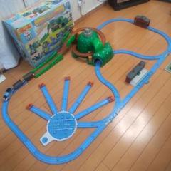 箱付き プラレール きかんしゃトーマス どきどきマウンテンとおおきな転車台セット 61AtJI0Nh1L._UF894,1000_QL80_.jpg