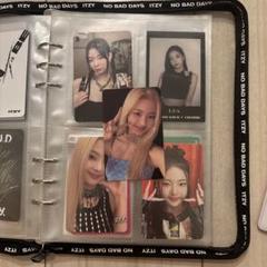 ITZY リアトレカ＋初回フォトコンプ＋サインアルバム2枚＋Kcon缶バ等セット ITZY リアトレカ＋初回フォトコンプ＋サインアルバム2枚＋Kcon缶