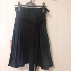 a.v.v. アーヴェーヴェ 膝丈スカート 黒