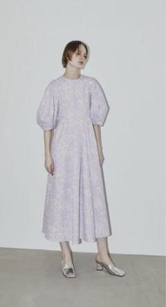 豊富なギフト 完売品】エレンディーク ジャガードプリントフィットフレア ワンピース
