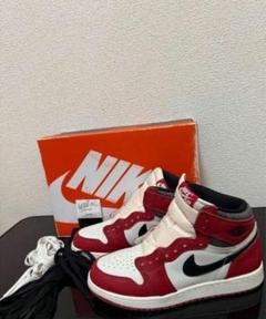 エアジョーダン1 レトロHIGH OG"Lost&Found/Chicago"のサムネイル
