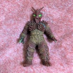 ウルトラ怪獣シリーズ　巨大ヤプールのサムネイル