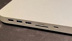 ジャンク Mac mini ドッキングステーション シルバー 8in1 アトラス