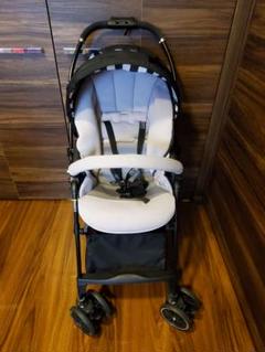 combi ベビーカー スゴカルα 4キャス Light エッグショック HK