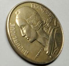 Le 14 Juillet 50ユーロ記念コイン付きフランス銀貨 フランス革命 Le 14 Juillet 50ユーロ記念コイン付きフランス銀貨 フランス革命